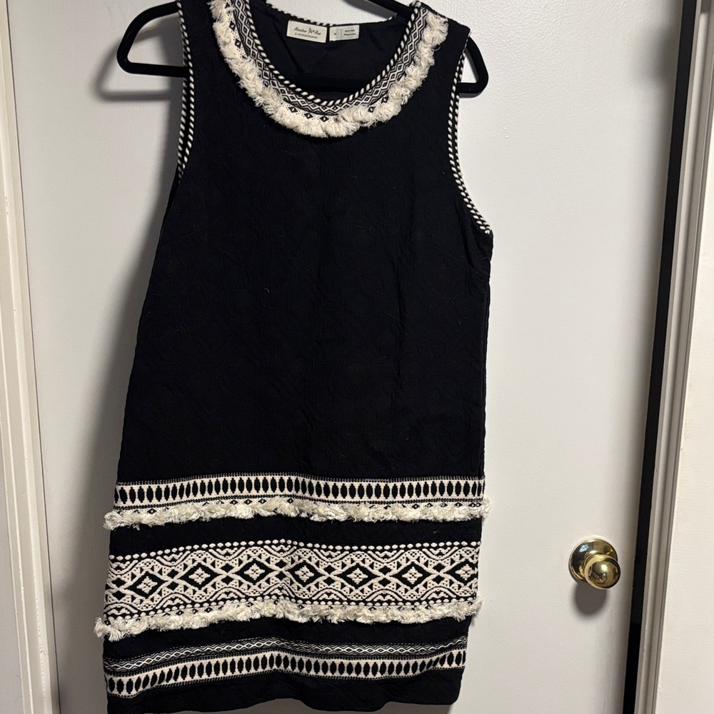 Anthropologie Black and Cream Embroidered mini dress